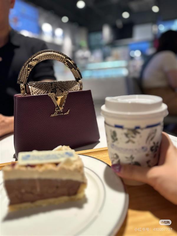 2026120164334361 820